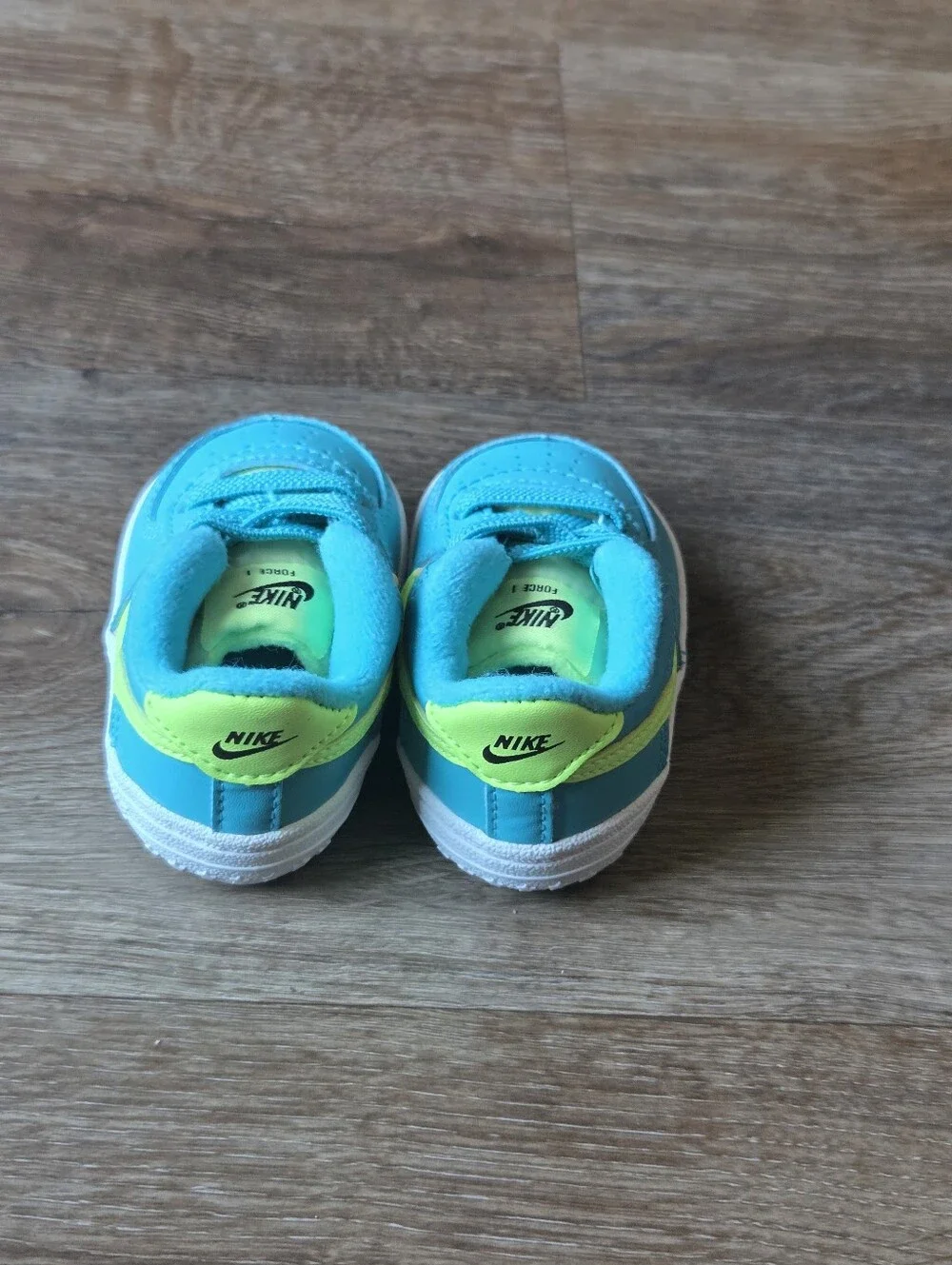Nike Force 1 Crib (CB) Baby Booties Shoes Aqua Green Unisex Sneakers size 2C
